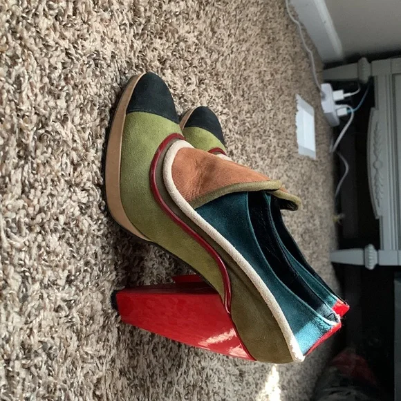 Anthropologie Kron by KronKron Portable Art Platform Heels - Picture 3 of 5